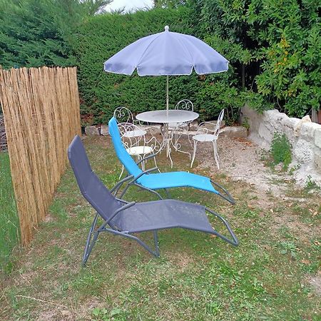 Gite Insolite Le Pressoir En Touraine Vallières-les-Grandes Exterior foto