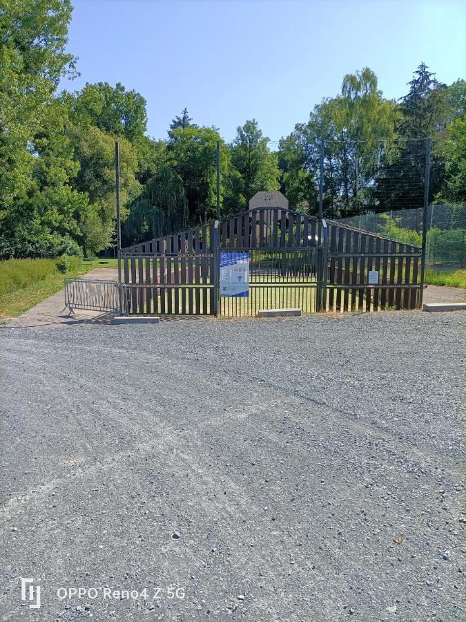 Gite Insolite Le Pressoir En Touraine Vallières-les-Grandes Exterior foto