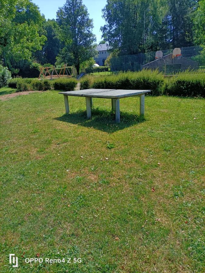 Gite Insolite Le Pressoir En Touraine Vallières-les-Grandes Exterior foto